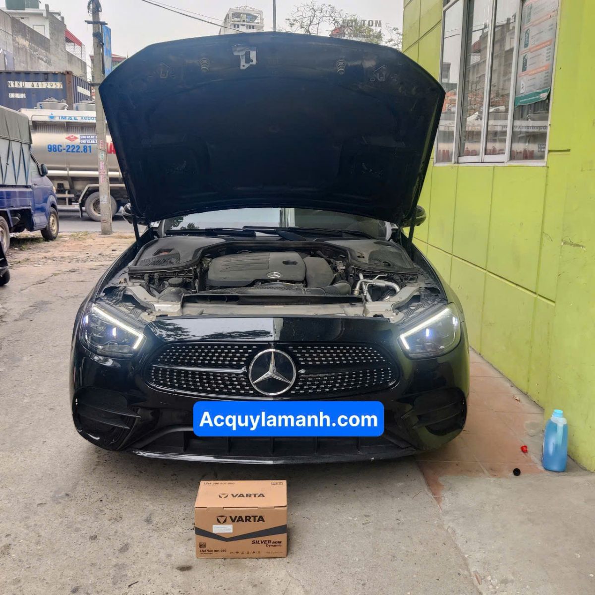 Thay ắc quy Varta cho Mercedes tại thành phố Hải Dương