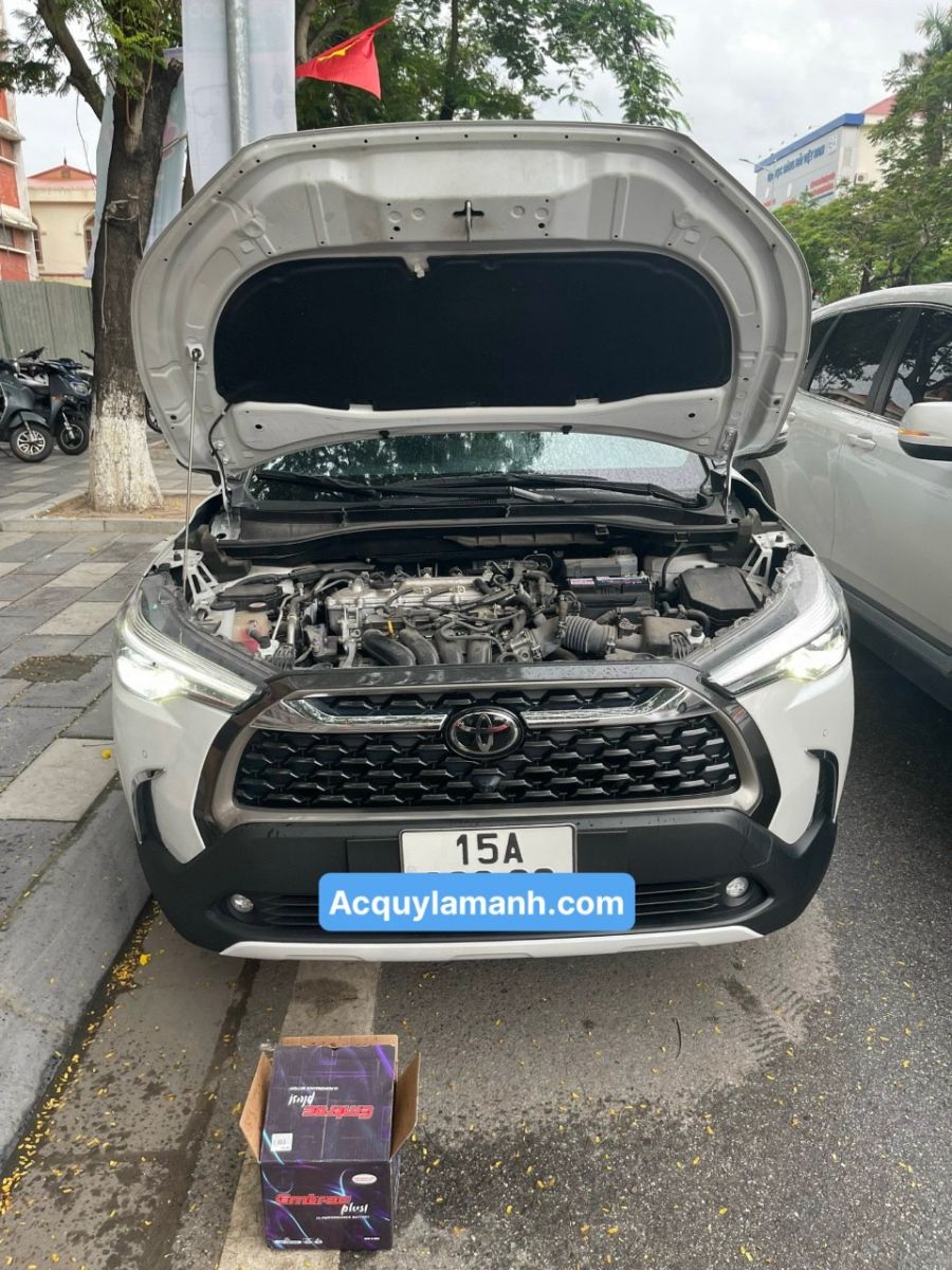 Cứu hộ ắc quy cho Toyota Cross tại Kiến An